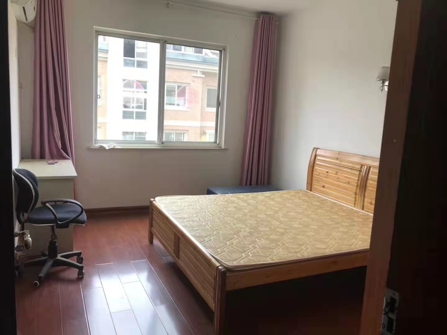 玫瑰名城玫瑰园 0室0厅0卫 1600.0元/月 玫瑰名城玫瑰园 0室0厅0卫 1600.0元/月室内图