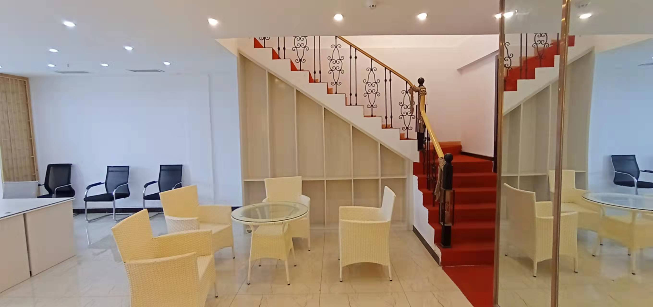 金融城一期 4室2厅2卫 13000.00元/月 金融城一期 4室2厅2卫 13000.00元/月室内图