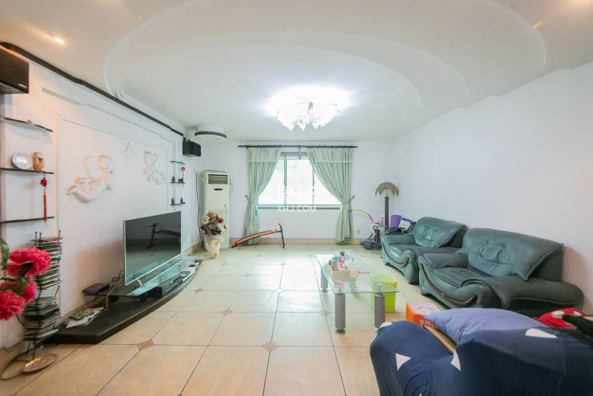 广福园 3室2厅2卫 68.0万 广福园 3室2厅2卫 68.0万客厅