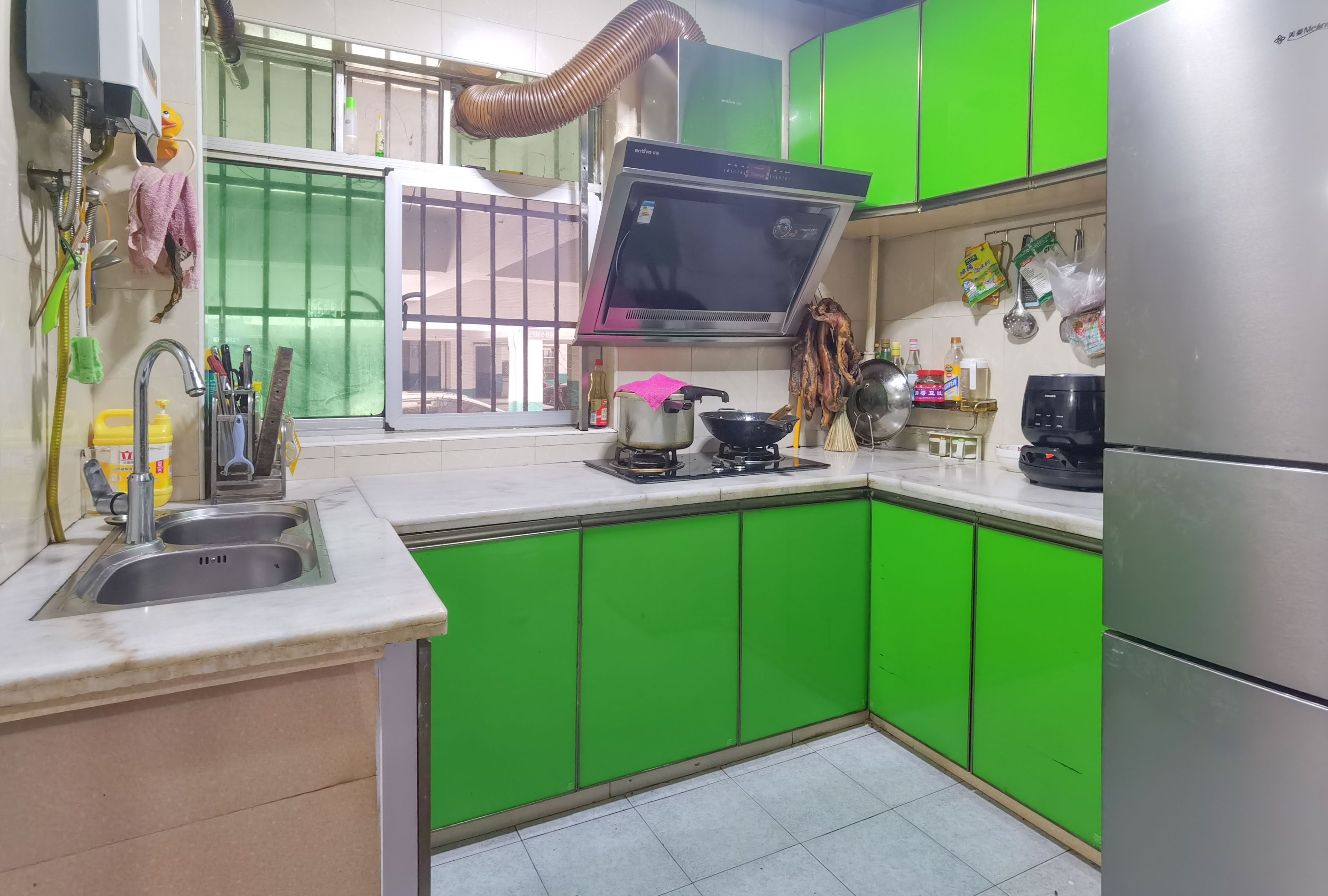 新新家园 2室2厅1卫 38.0万 新新家园 2室2厅1卫 38.0万客厅