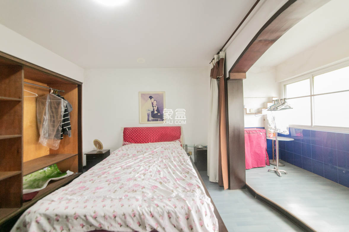 广福园 3室2厅2卫 68.0万 广福园 3室2厅2卫 68.0万卧室