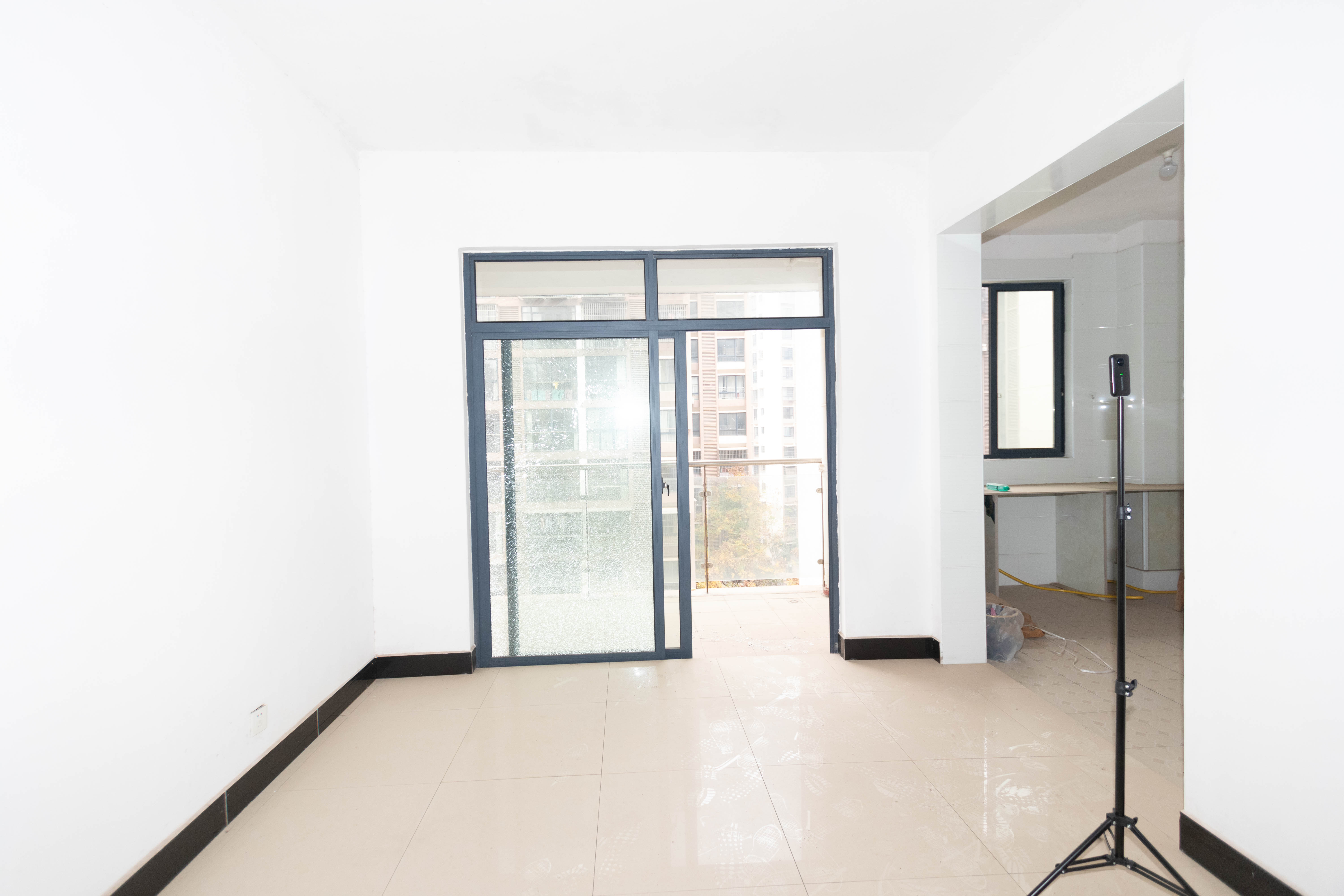 黑金时代广场  4室2厅1卫    78.0万其他