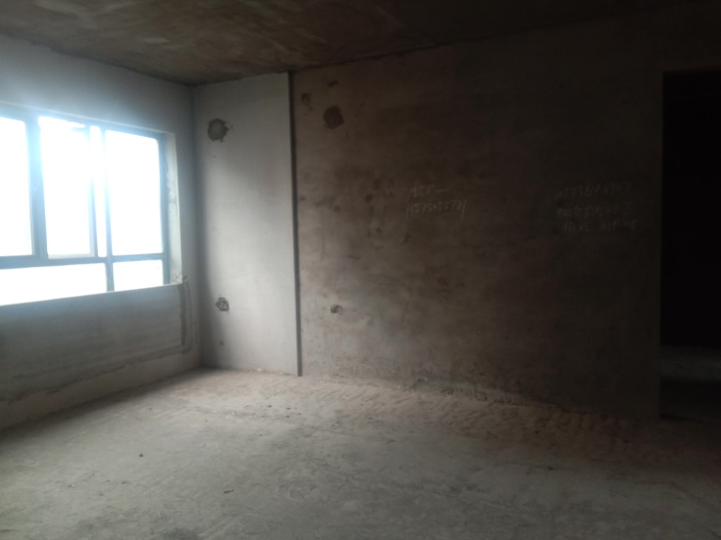 阳光世纪  3室2厅2卫    59.8万 阳光世纪  3室2厅2卫    59.8万客厅