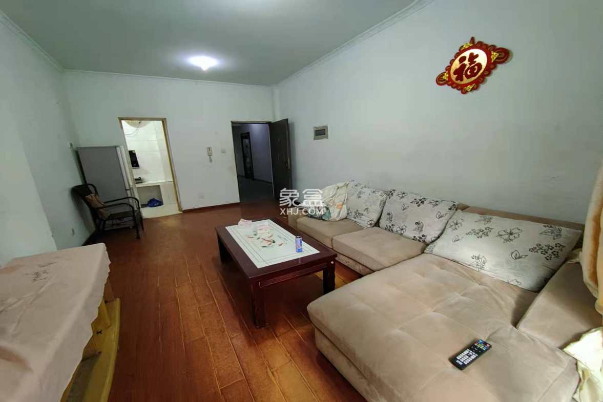 南湖锦苑 2室1厅1卫 1666.0元/月 南湖锦苑 2室1厅1卫 1666.0元/月室内图