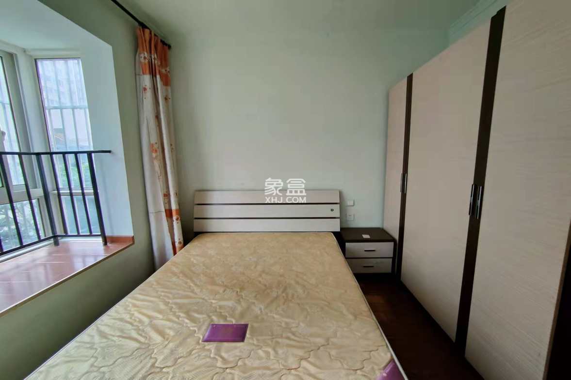 南湖锦苑 2室1厅1卫 1666.0元/月 南湖锦苑 2室1厅1卫 1666.0元/月室内图