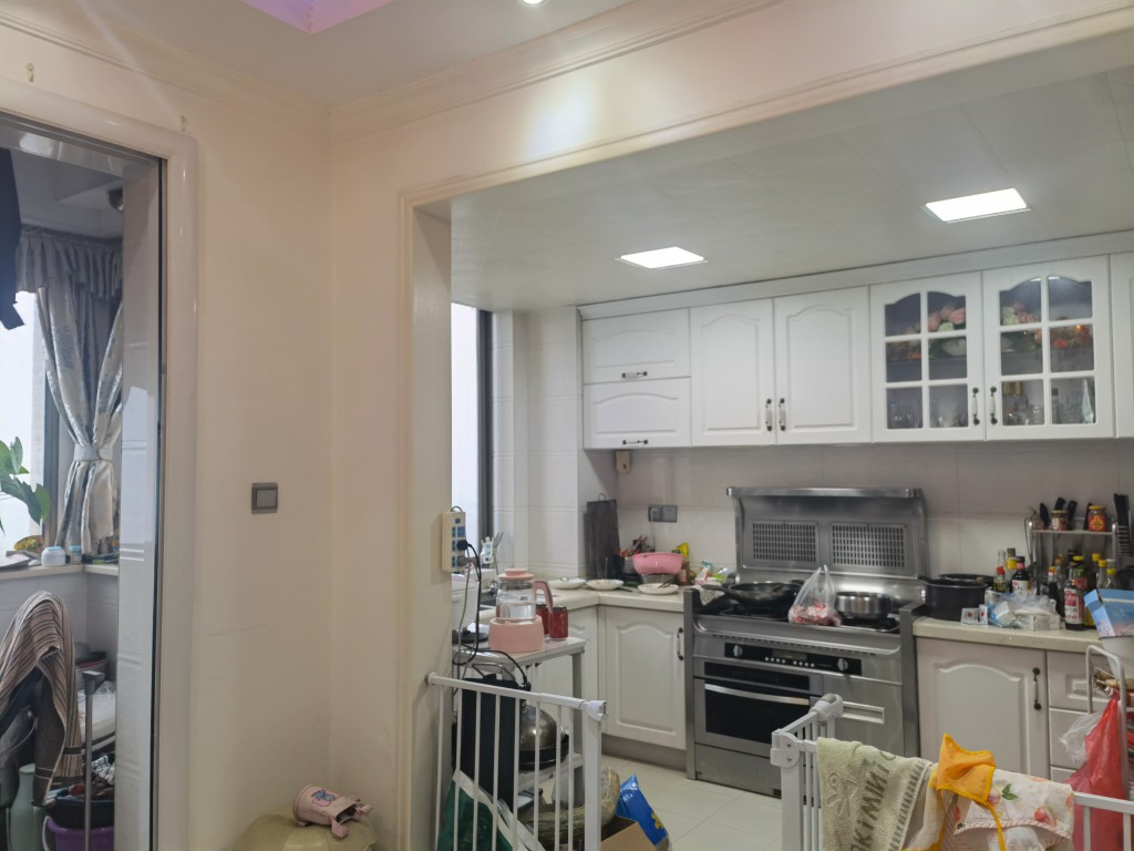 御景华庭 3室2厅1卫 88.0万 御景华庭 3室2厅1卫 88.0万客厅