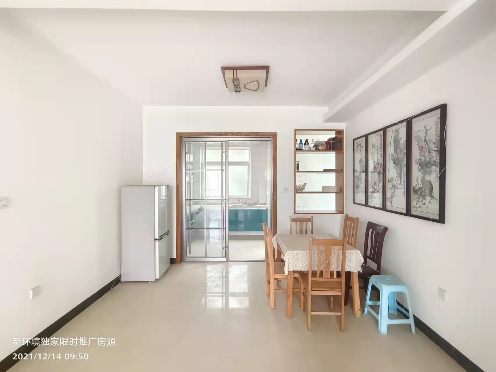 珠江丽园 4室2厅2卫 85.0万 珠江丽园 4室2厅2卫 85.0万客厅