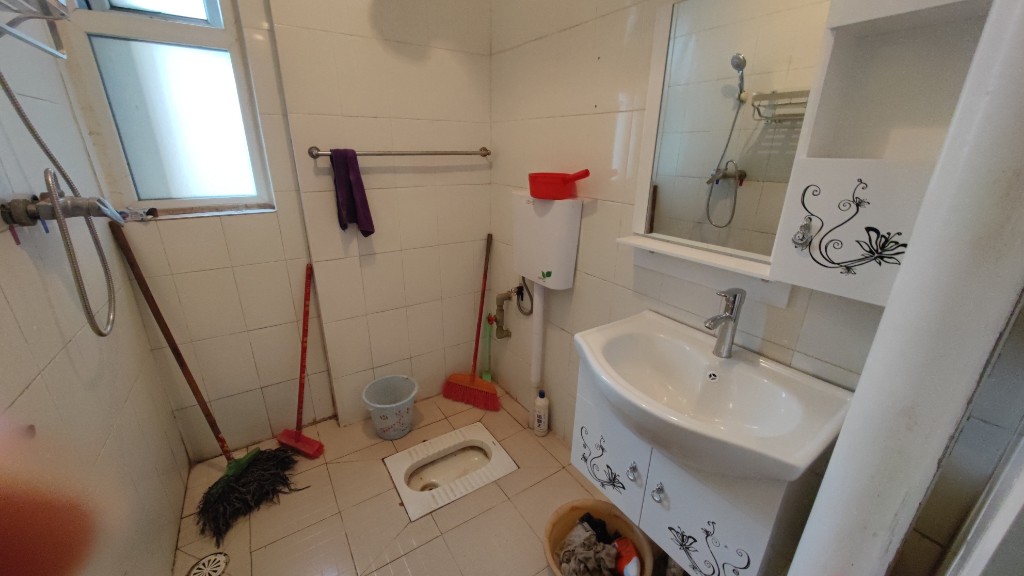 南湖春天 2室2厅1卫 1800.0元/月 南湖春天 2室2厅1卫 1800.0元/月室内图