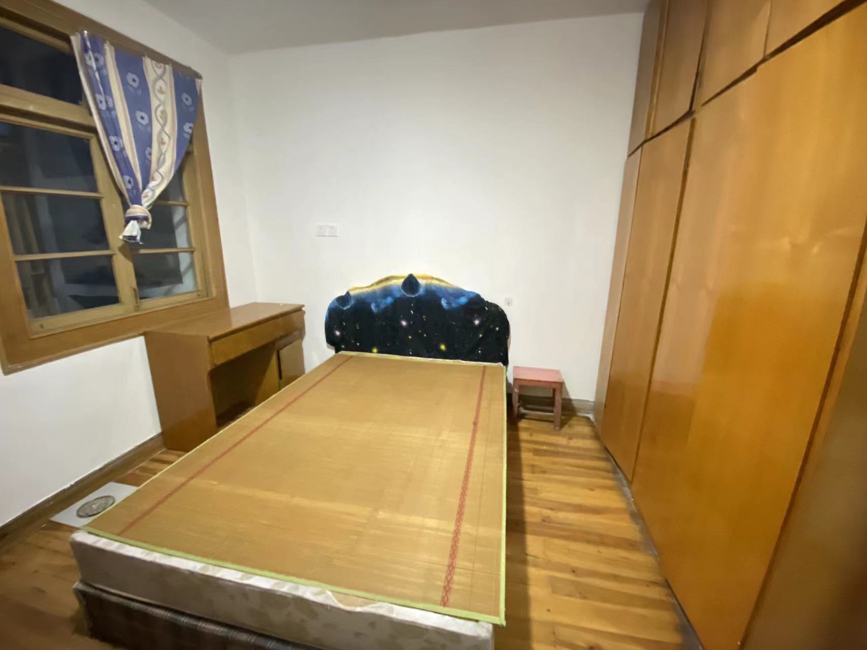 野鸭冲(新屋街) 2室1厅1卫 800.0元/月 野鸭冲(新屋街) 2室1厅1卫 800.0元/月室内图