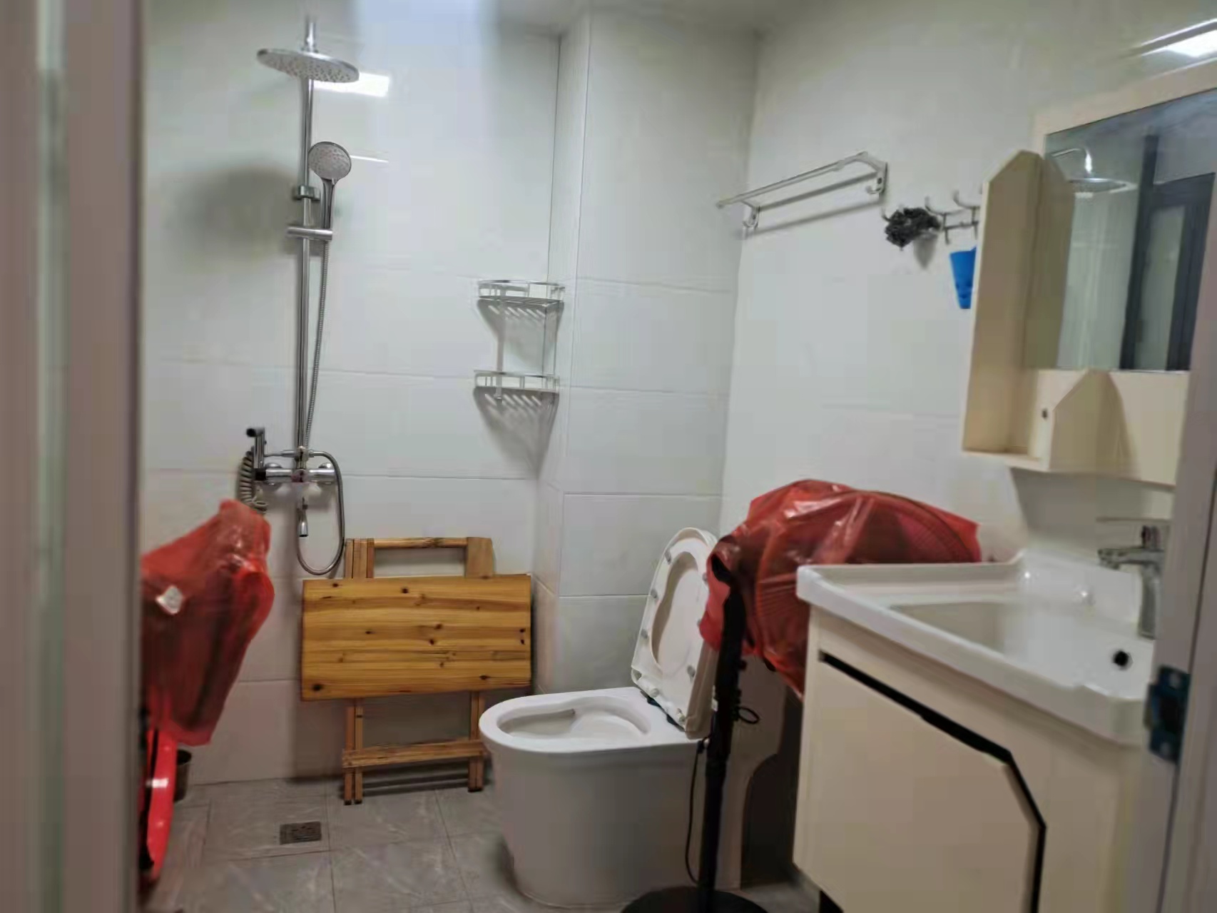 金水阳光 3室2厅2卫 93.0万 金水阳光 3室2厅2卫 93.0万卫生间