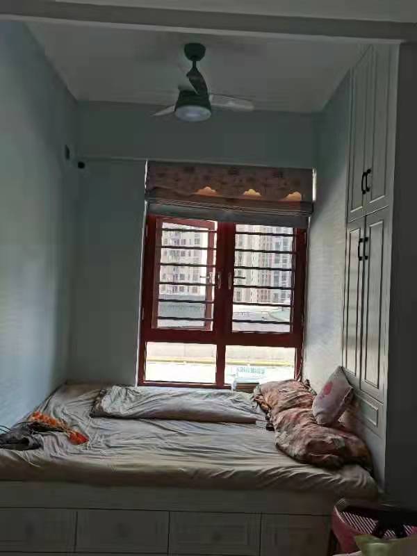 百弘学府城  2室2厅1卫    62.8万 百弘学府城  2室2厅1卫    62.8万卧室