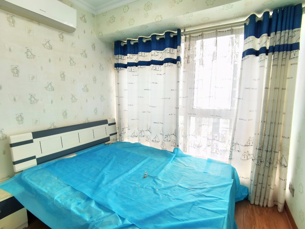 印象华都 3室2厅1卫 53.8万 印象华都 3室2厅1卫 53.8万客厅