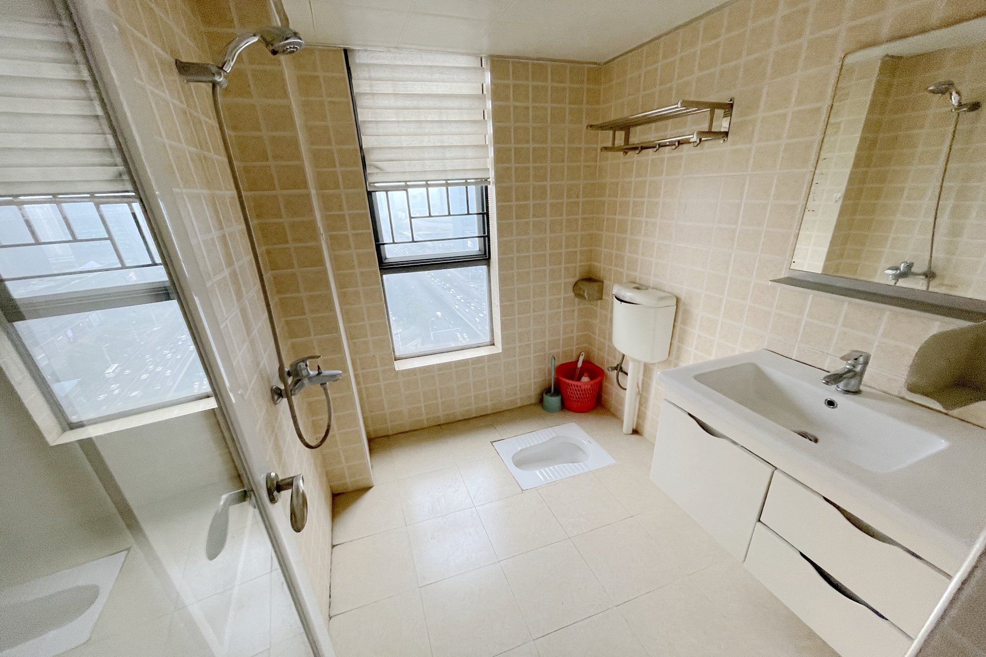 融科檀香山（融科紫檀、香山国际）  2室2厅1卫    106.0万卫生间