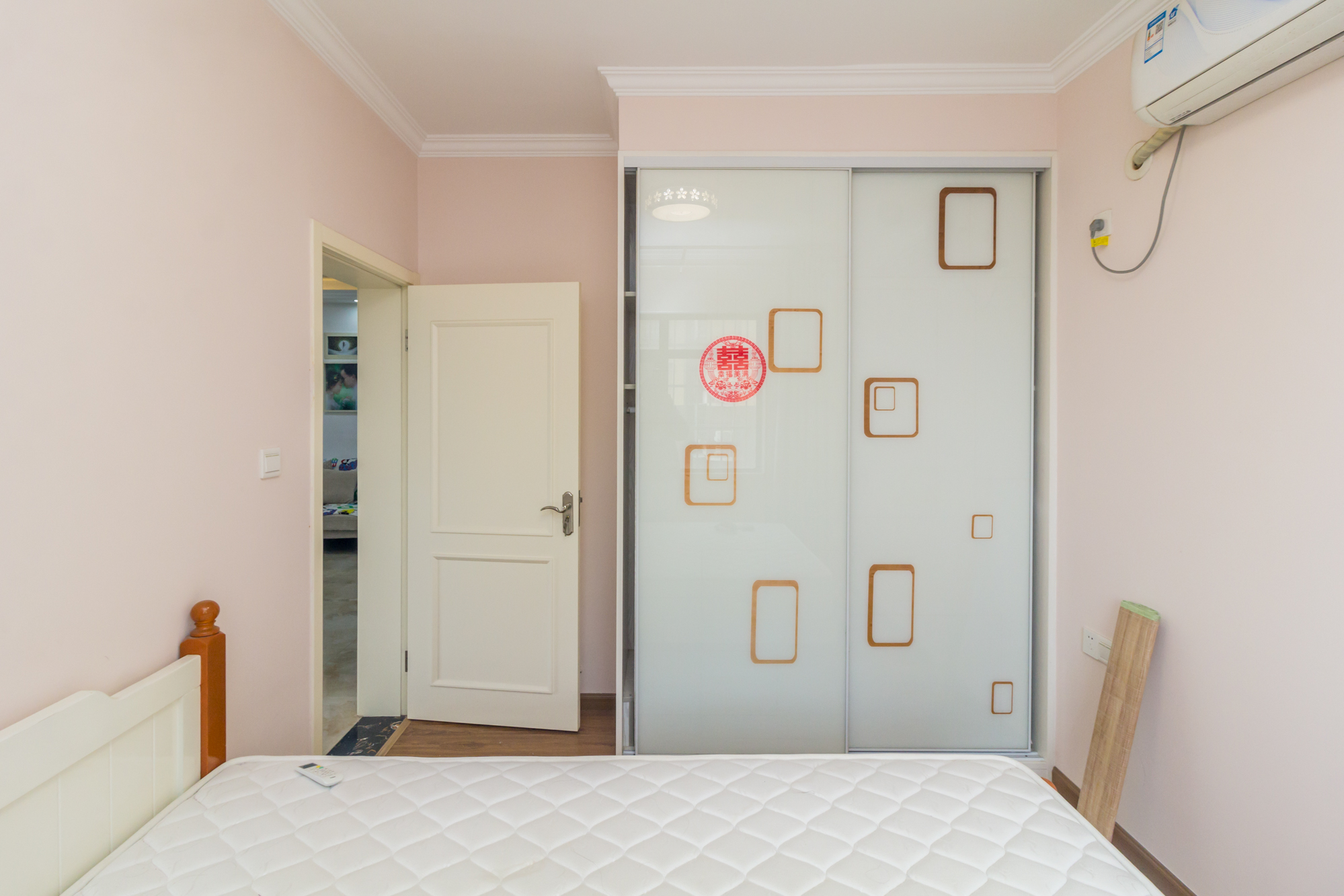 中国铁建国际城二期 3室2厅1卫 72.0万 中国铁建国际城二期 3室2厅1卫 72.0万卧室