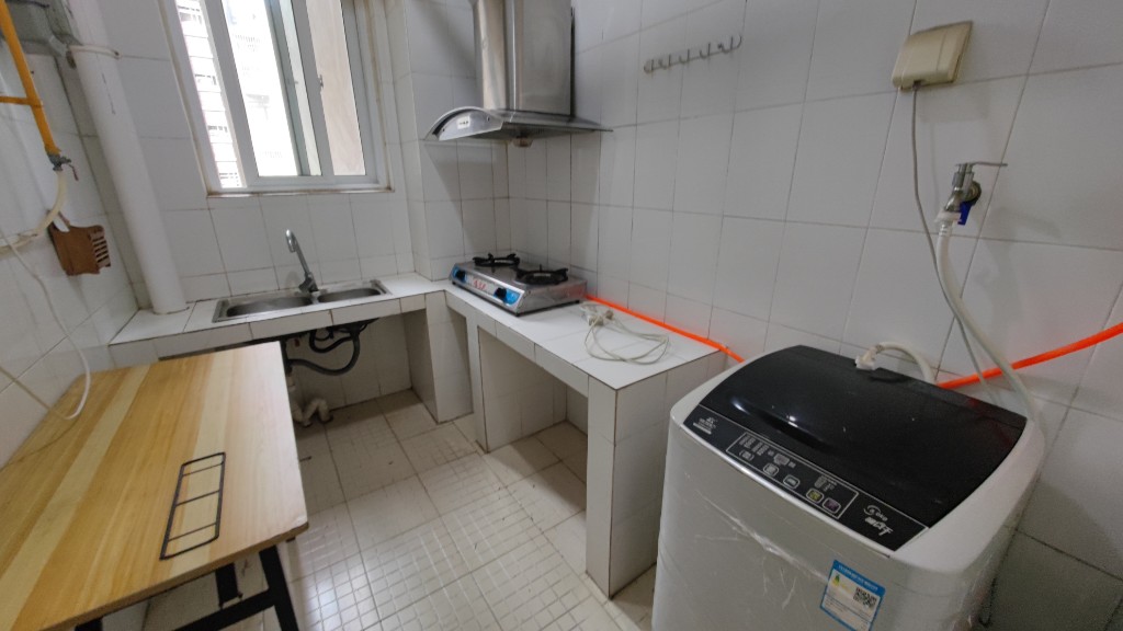 南湖春天 2室2厅1卫 1800.0元/月 南湖春天 2室2厅1卫 1800.0元/月室内图