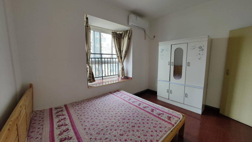 南湖春天 2室2厅1卫 1800.0元/月 南湖春天 2室2厅1卫 1800.0元/月室内图