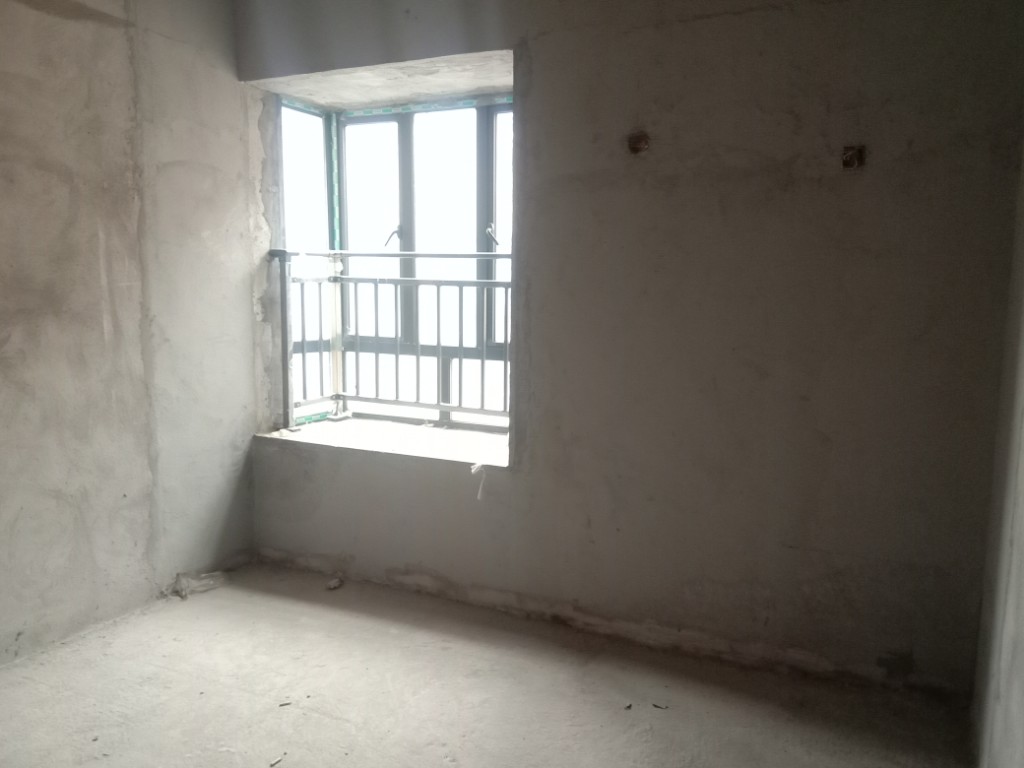 桃花源里 3室2厅2卫 75.0万 桃花源里 3室2厅2卫 75.0万卧室