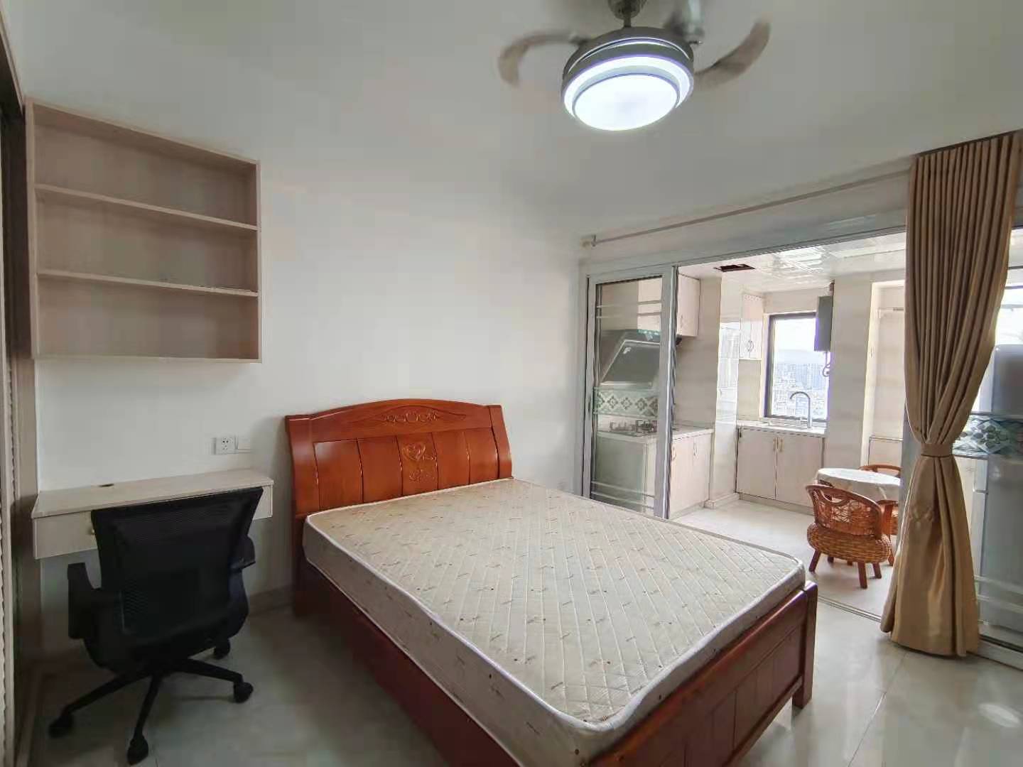 中建御山和苑 1室1厅1卫 30.8万 中建御山和苑 1室1厅1卫 30.8万客厅