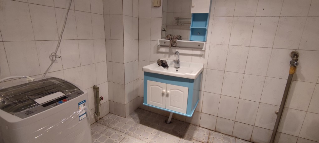 二江花园 2室2厅1卫 2000.0元/月 二江花园 2室2厅1卫 2000.0元/月室内图