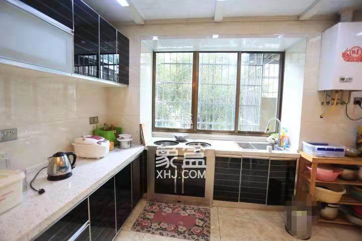 芙蓉小区新华东路123号 3室2厅2卫 65.0万 芙蓉小区新华东路123号 3室2厅2卫 65.0万客厅