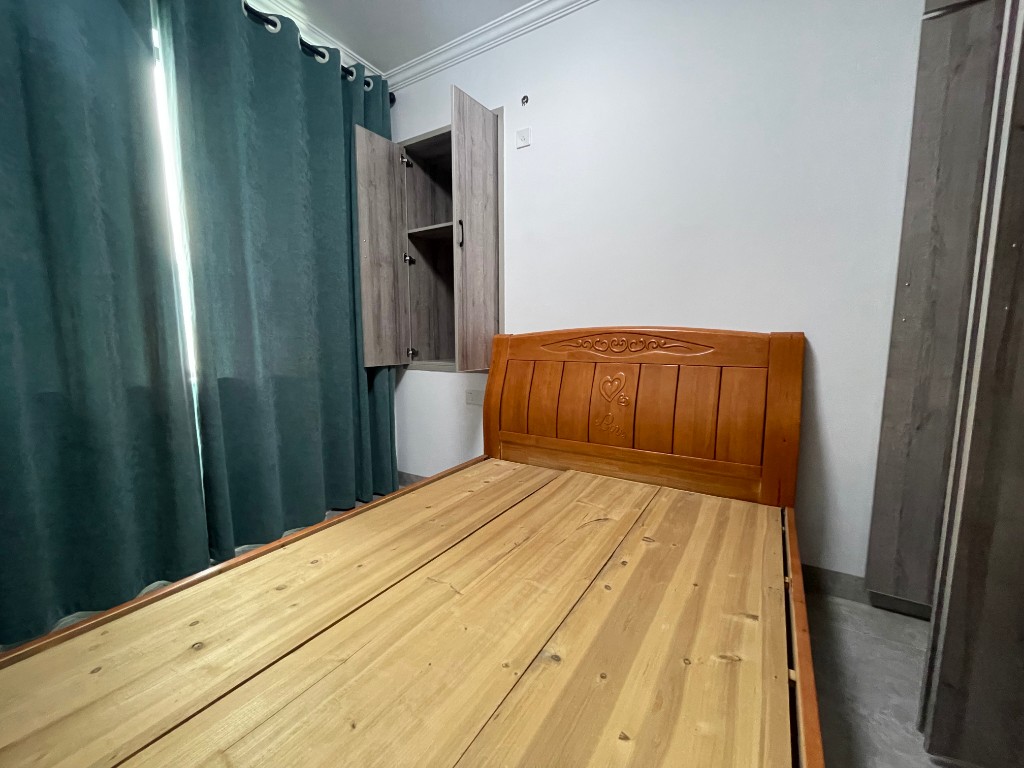 湘银星城  3室2厅1卫    69.8万 湘银星城  3室2厅1卫    69.8万客厅