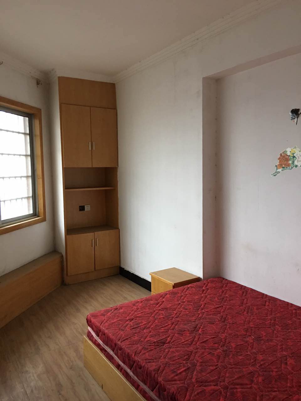 时代大厦  7室1厅7卫    58.8万 时代大厦  7室1厅7卫    58.8万卧室