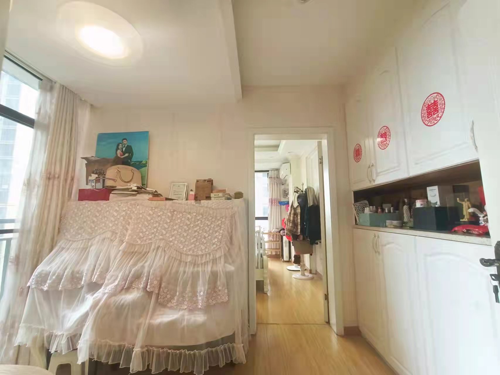 旺城天悦领秀香江  3室2厅2卫    68.0万 旺城天悦领秀香江  3室2厅2卫    68.0万客厅