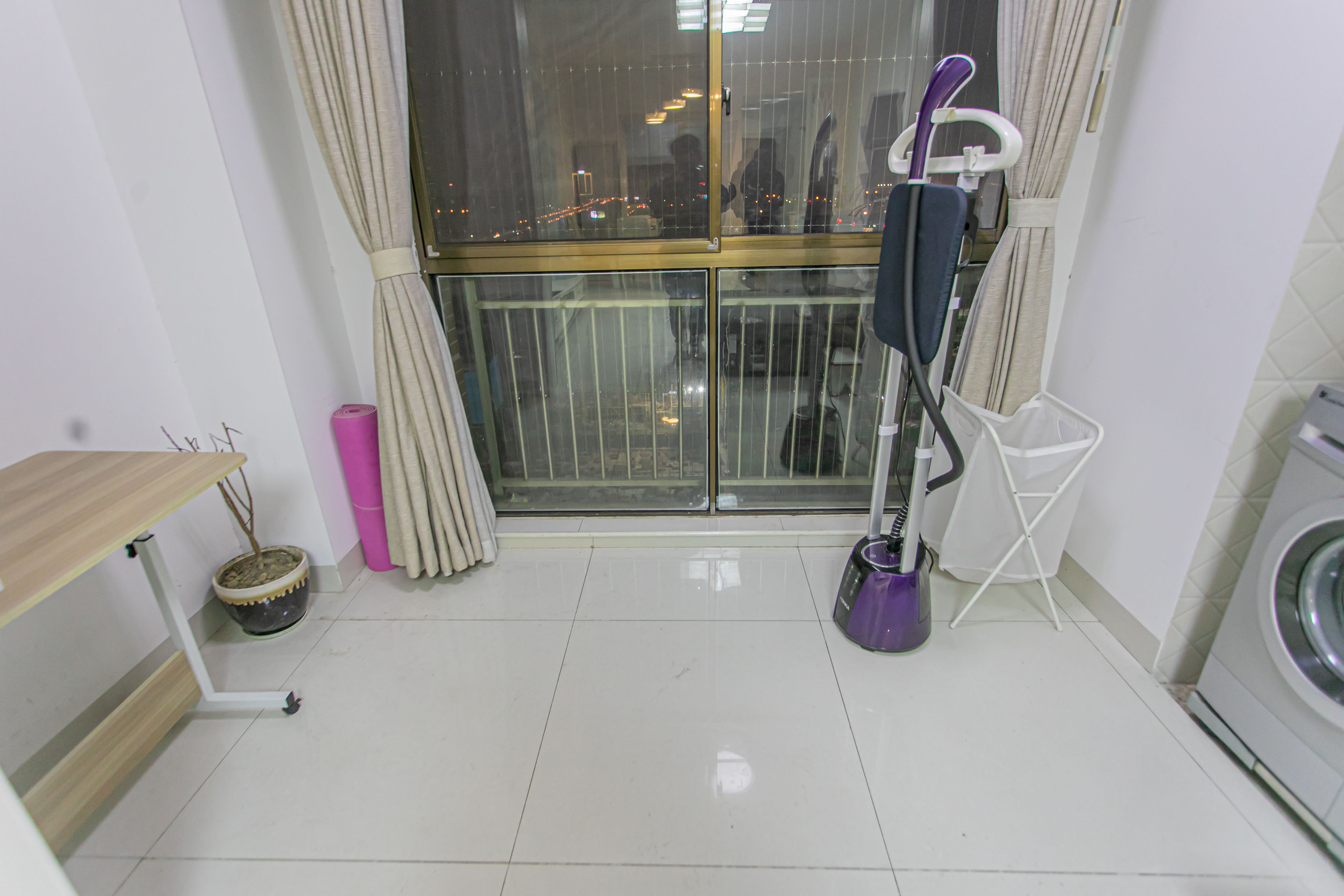 家和院  3室2厅1卫    85.8万 家和院  3室2厅1卫    85.8万阳台