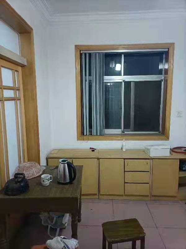 宋家桥戴家岭 2室2厅1卫 35.0万 宋家桥戴家岭 2室2厅1卫 35.0万客厅