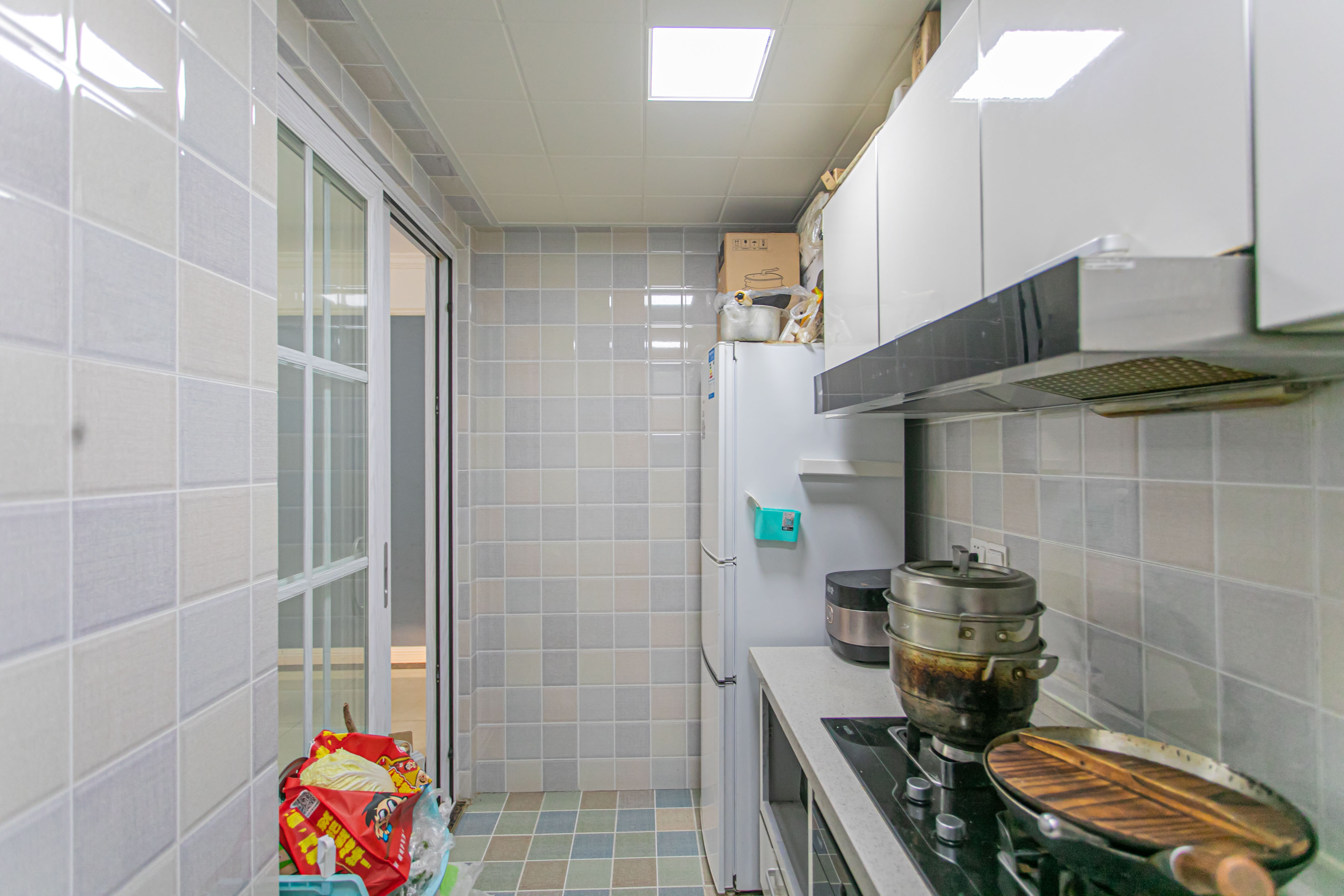 蓝山郡 2室2厅1卫 68.0万 蓝山郡 2室2厅1卫 68.0万厨房