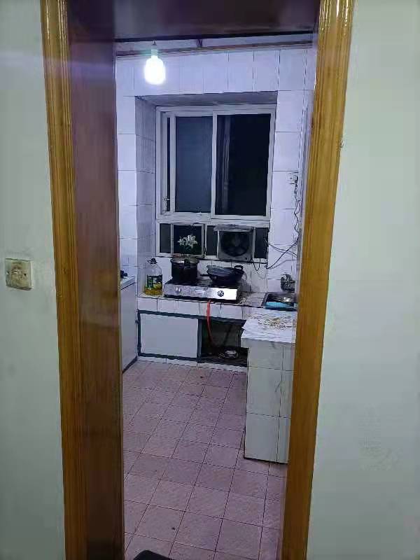 宋家桥戴家岭 2室2厅1卫 35.0万 宋家桥戴家岭 2室2厅1卫 35.0万客厅