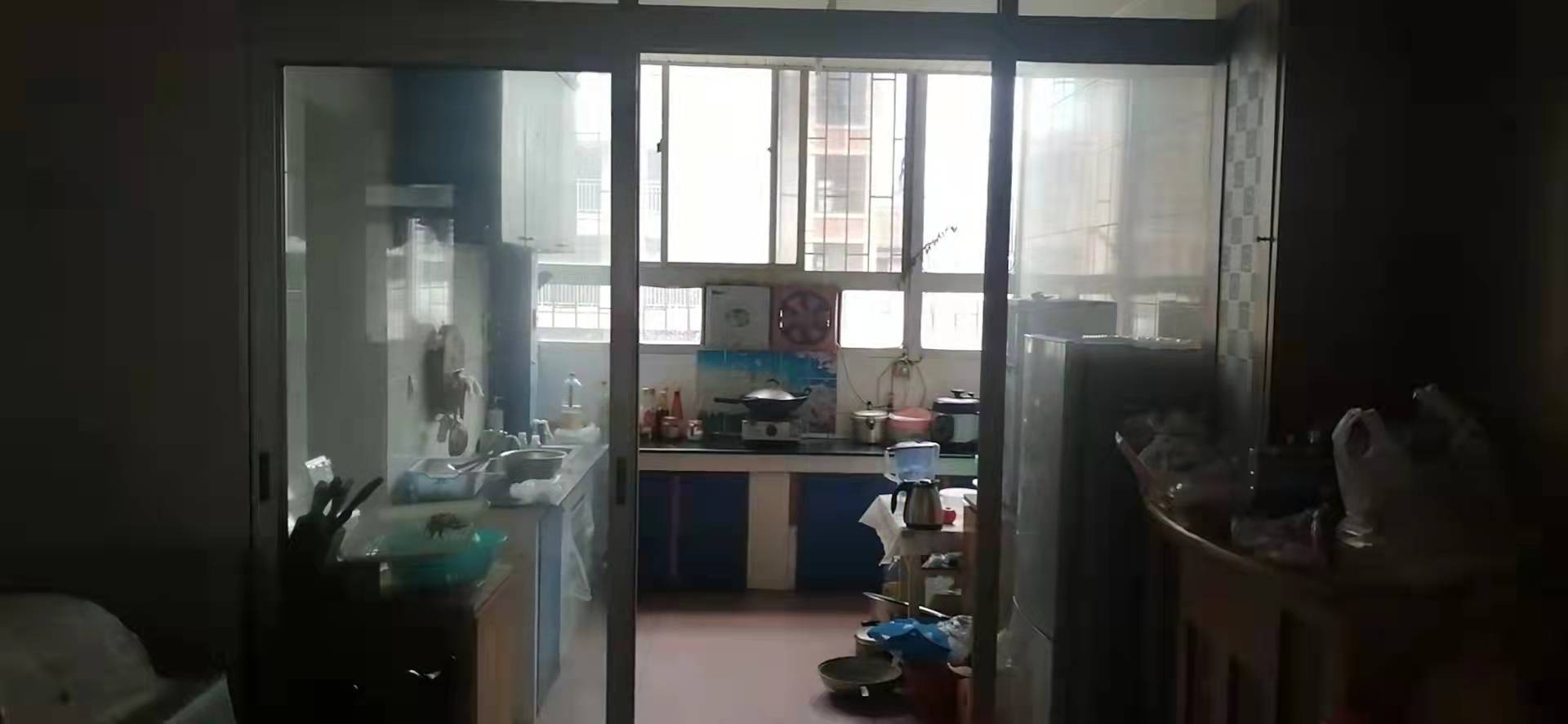 电力局家属楼  3室2厅2卫    72.0万 电力局家属楼  3室2厅2卫    72.0万厨房