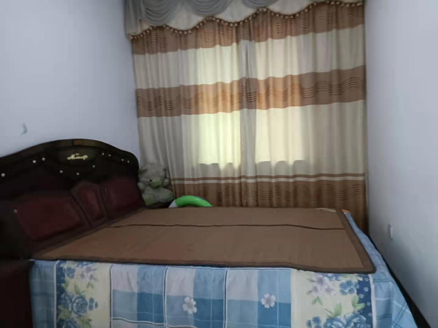 世纪嘉苑 3室2厅2卫 2000.0元/月 世纪嘉苑 3室2厅2卫 2000.0元/月室内图