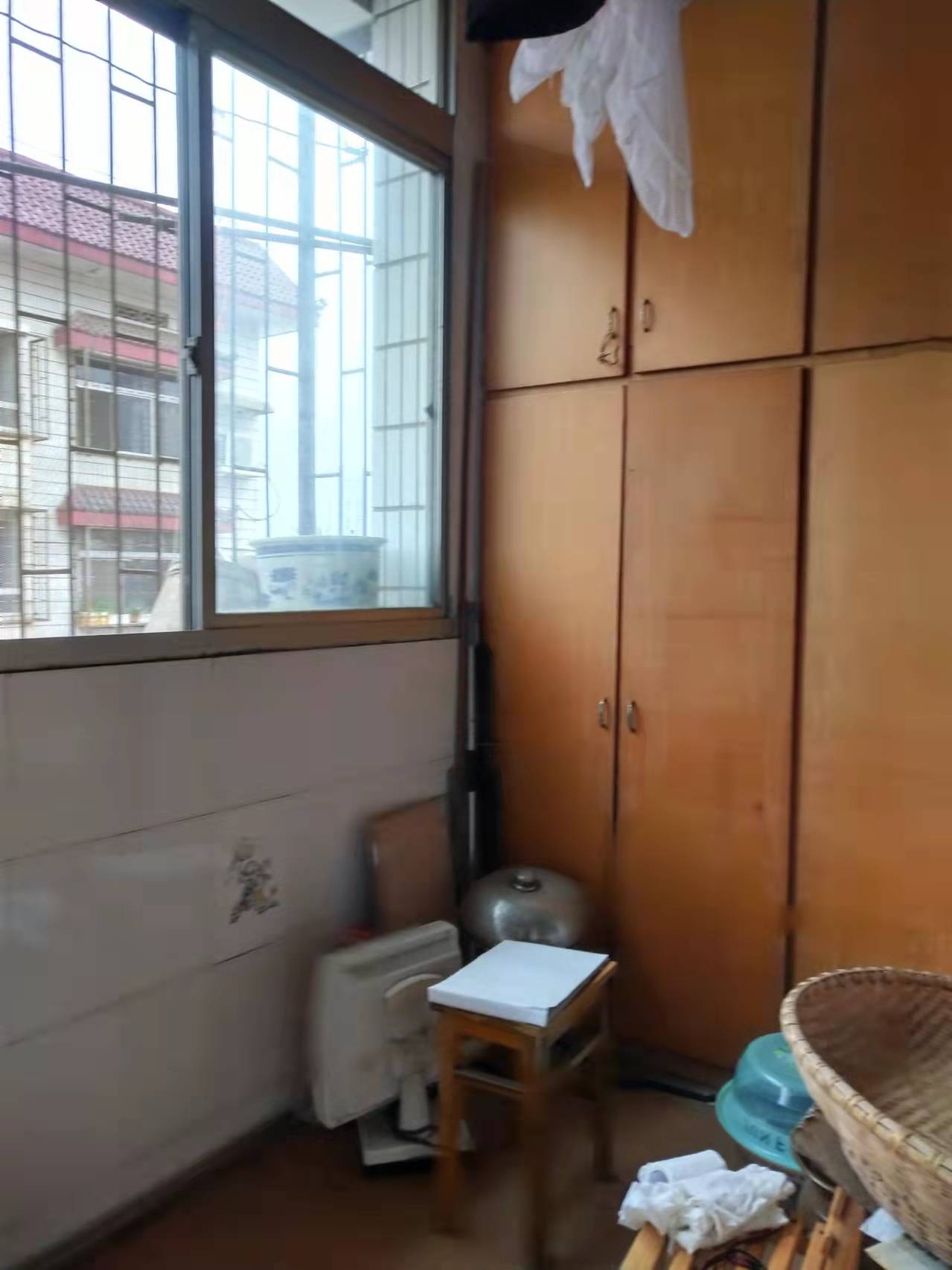 电力局家属楼 3室2厅2卫 79.8万 电力局家属楼 3室2厅2卫 79.8万其他