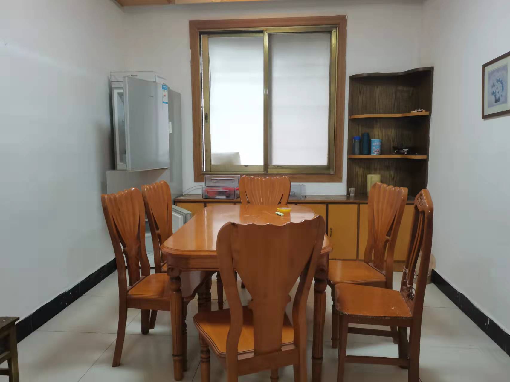 马良村散盘  3室2厅2卫    980.0元/月 马良村散盘  3室2厅2卫    980.0元/月室内图