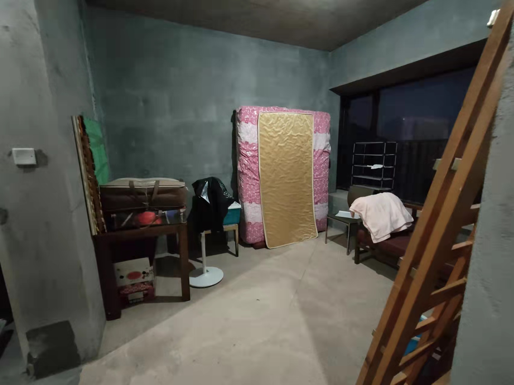 翡翠公园(北大资源)  3室2厅2卫    68.0万 翡翠公园(北大资源)  3室2厅2卫    68.0万客厅