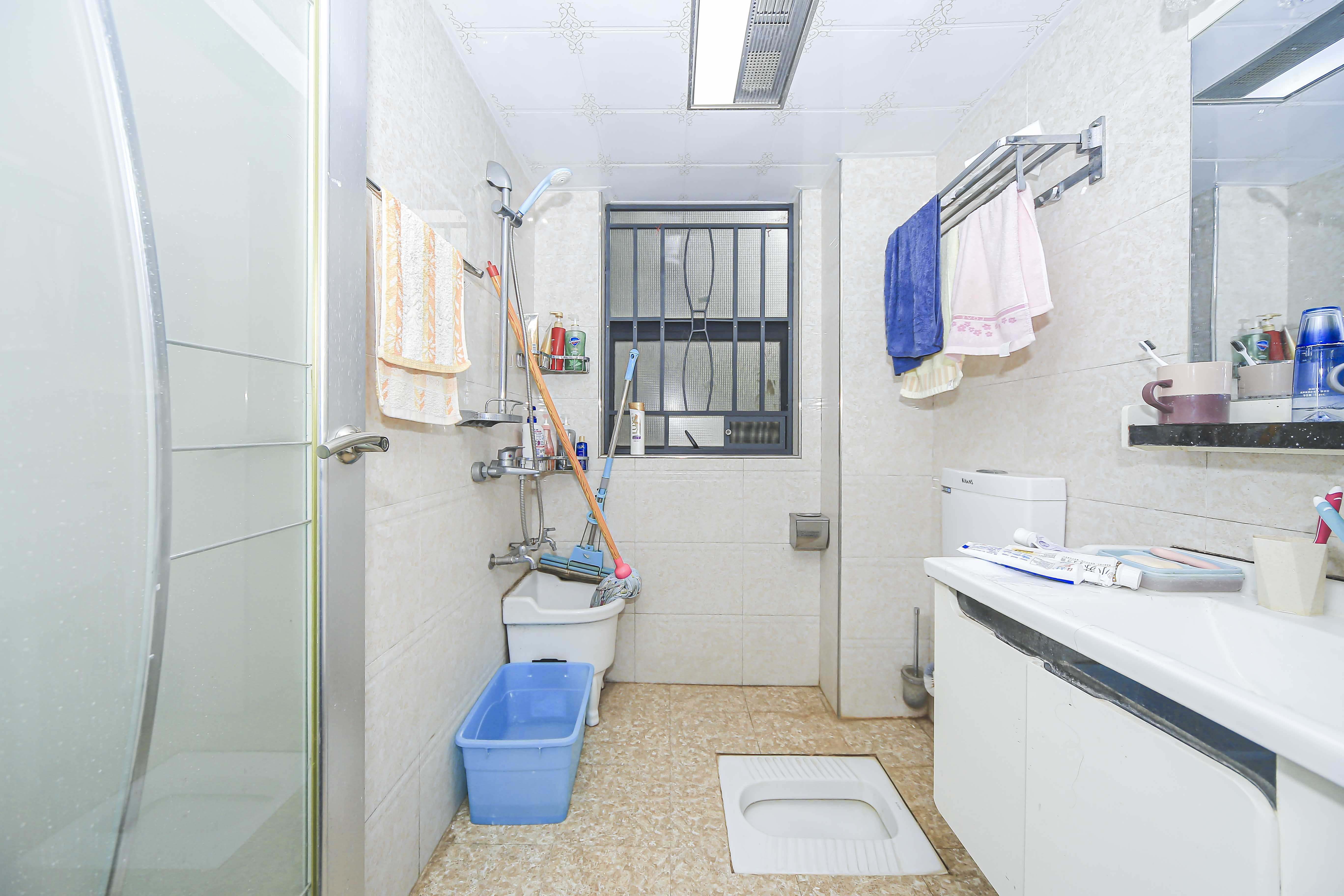 云栖谷  2室2厅1卫   62.00万卫生间
