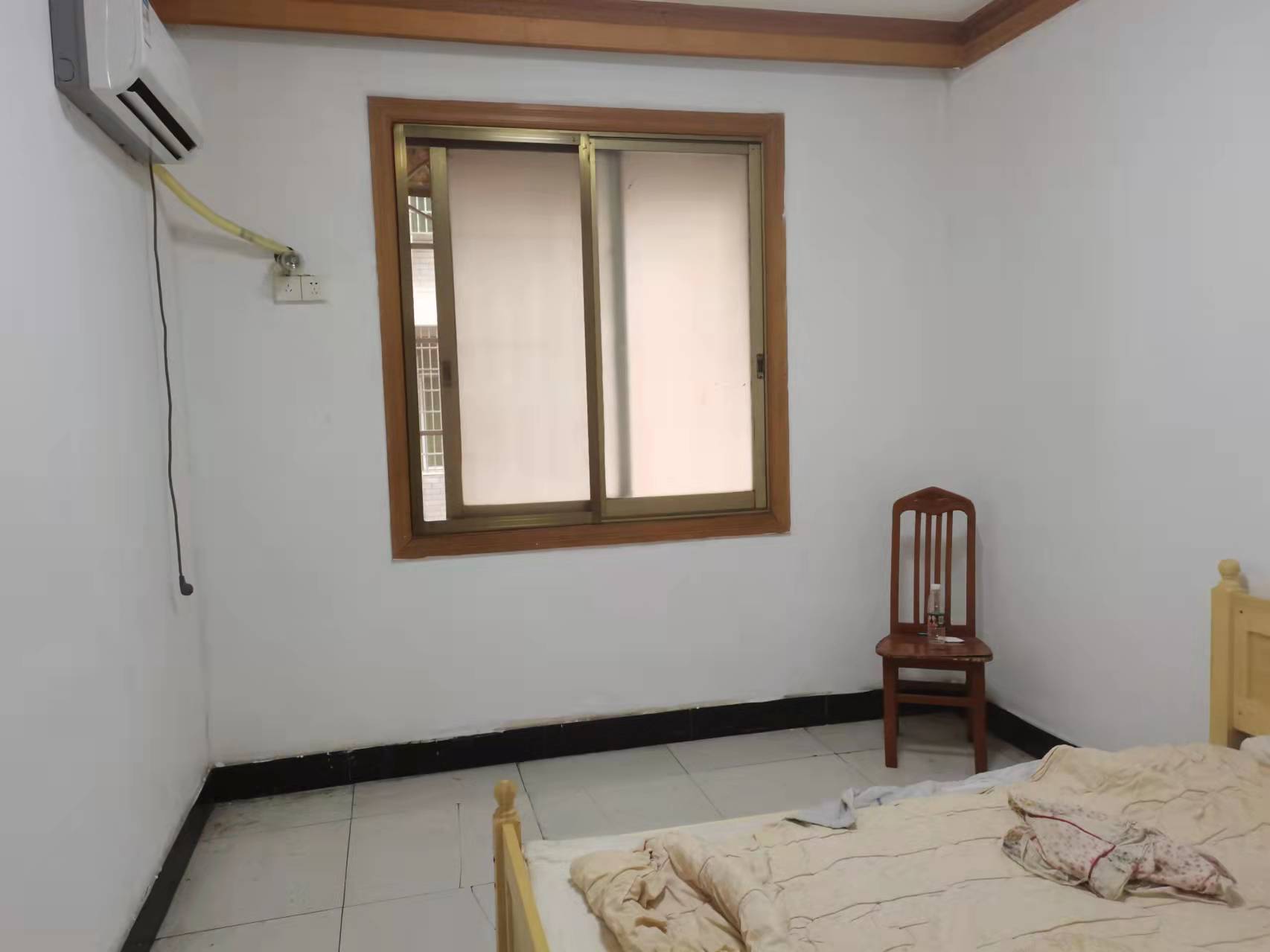 马良村散盘  3室2厅2卫    980.0元/月 马良村散盘  3室2厅2卫    980.0元/月室内图