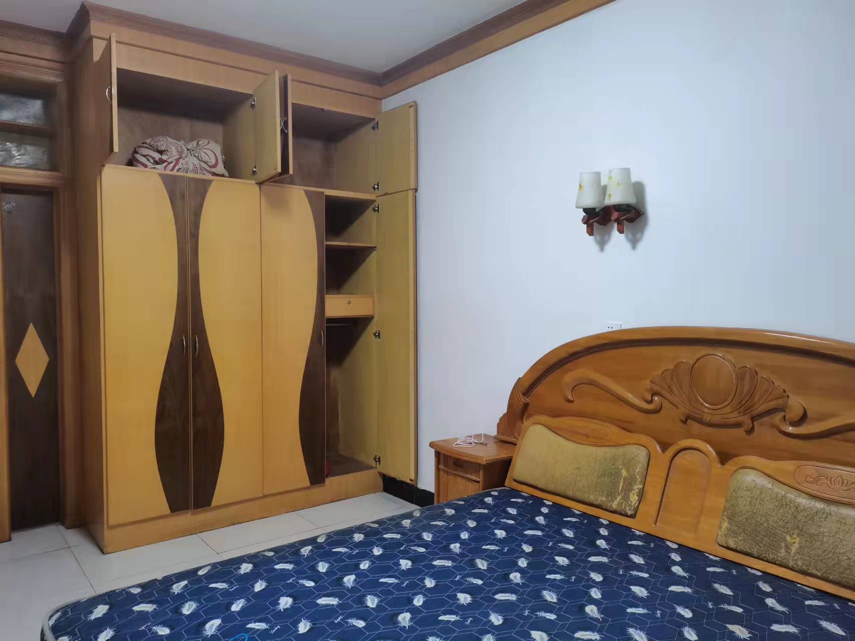 马良村散盘  3室2厅2卫    980.0元/月 马良村散盘  3室2厅2卫    980.0元/月室内图