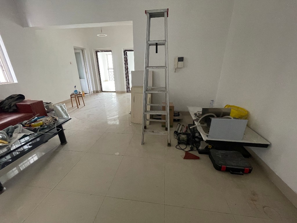 耀华锦园 2室2厅1卫 55.0万 耀华锦园 2室2厅1卫 55.0万客厅