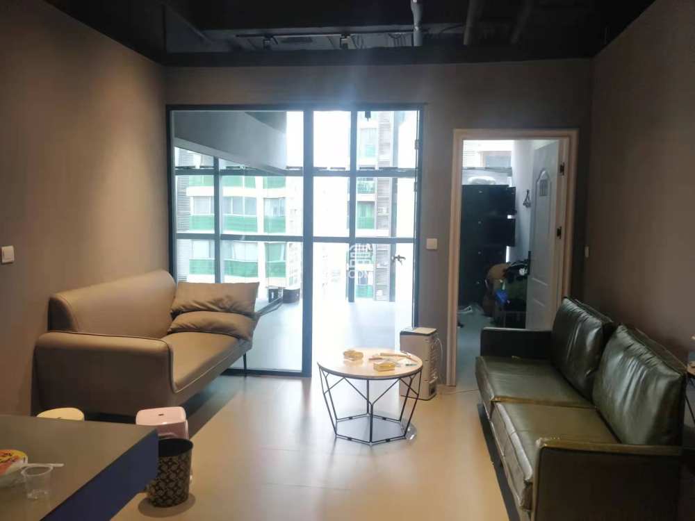 金融101大厦（会展城101大厦）   150.0㎡     8200.00元/月