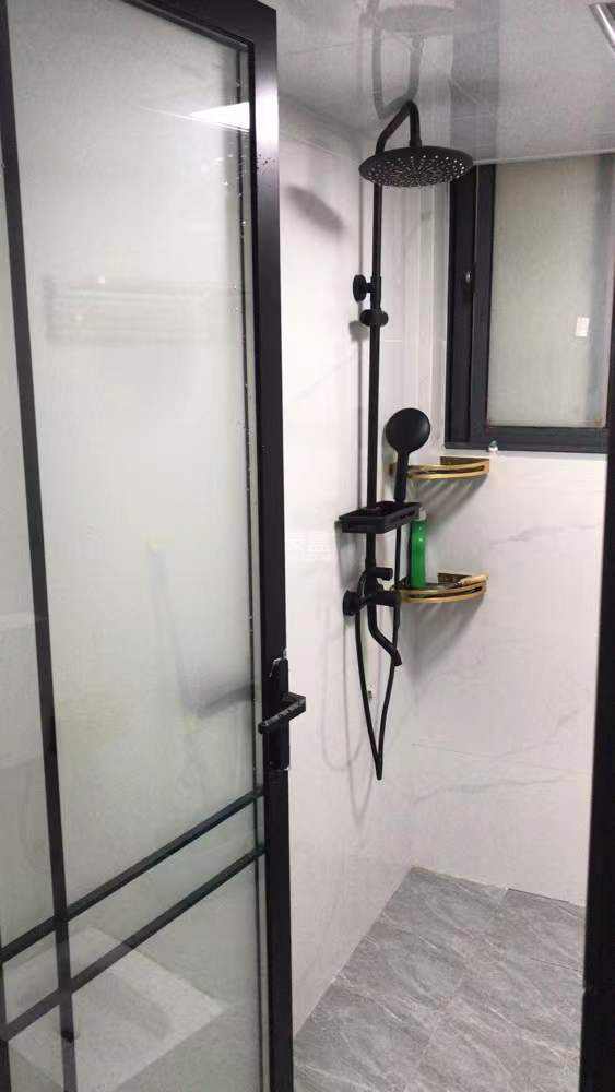 旺佳华府 3室2厅1卫 1900.0元/月 旺佳华府 3室2厅1卫 1900.0元/月室内图