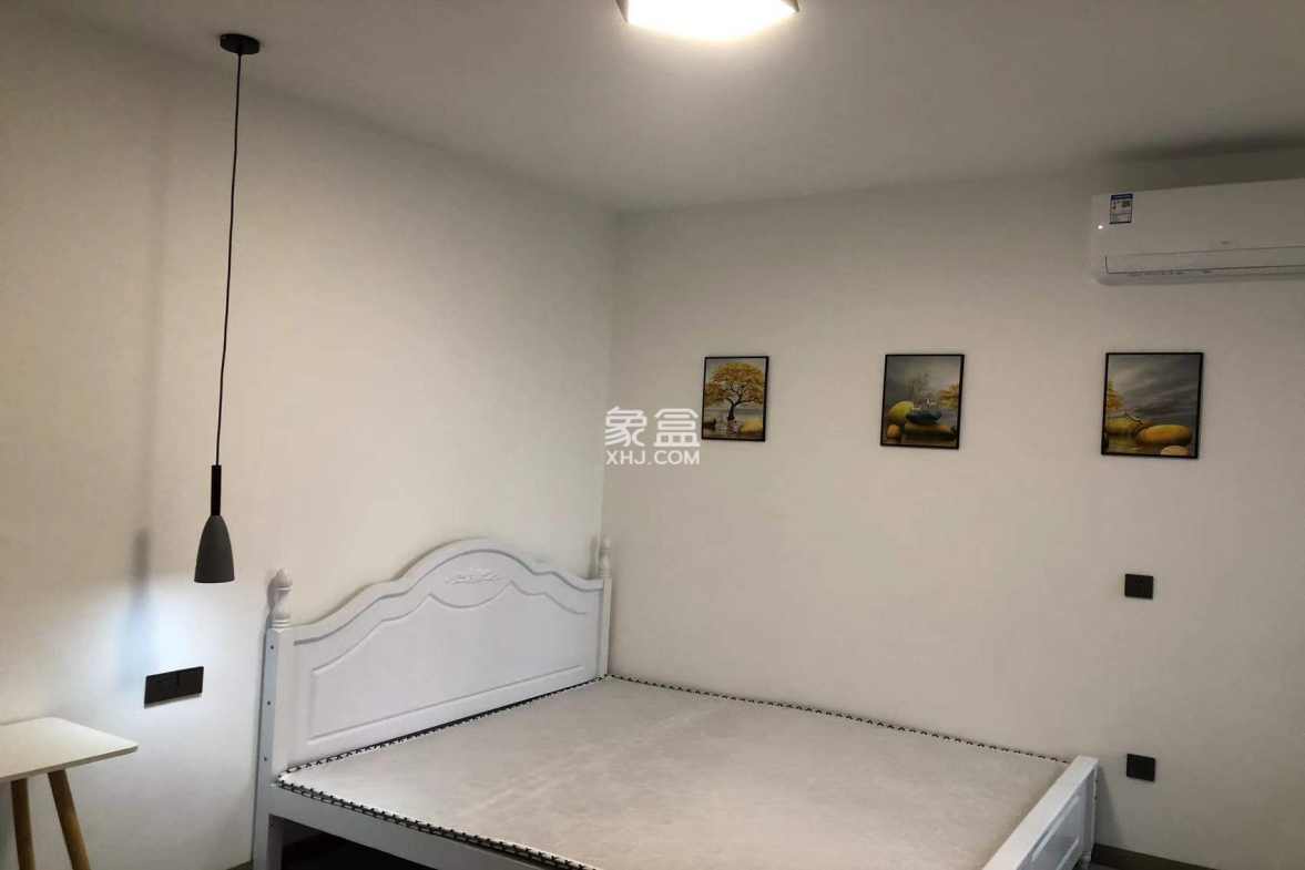 旺佳华府 3室2厅1卫 1900.0元/月 旺佳华府 3室2厅1卫 1900.0元/月室内图