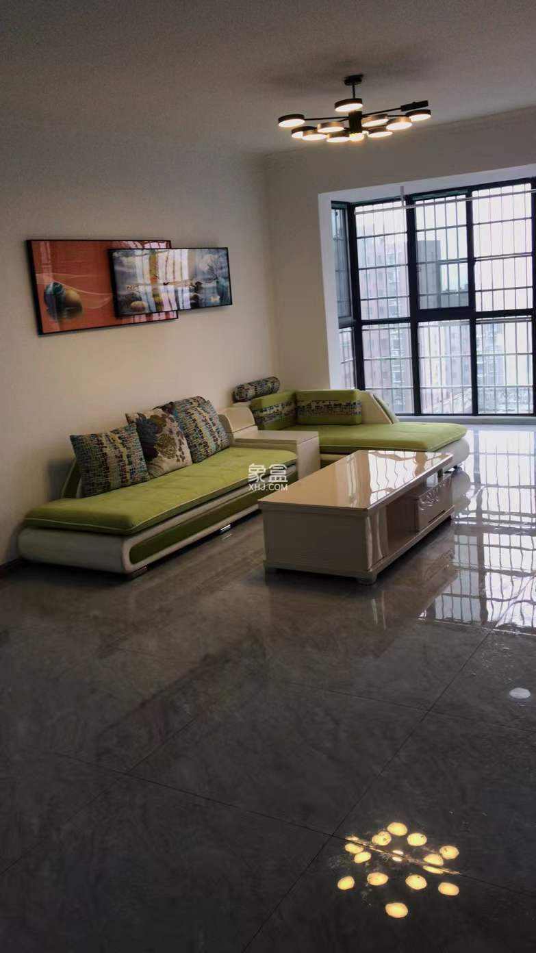 旺佳华府 3室2厅1卫 1900.0元/月 旺佳华府 3室2厅1卫 1900.0元/月户型图