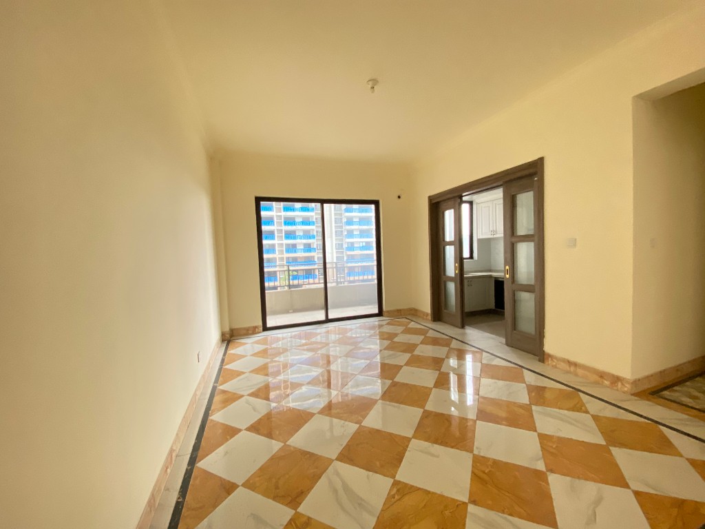 碧桂园 4室2厅2卫 2800.0元/月 碧桂园 4室2厅2卫 2800.0元/月室内图