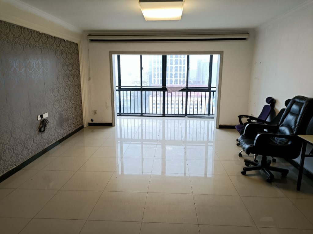 M国际 3室2厅2卫 1700.0元/月 M国际 3室2厅2卫 1700.0元/月室内图