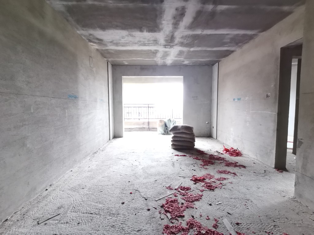 时代新城(翰林府) 3室2厅2卫 60.0万 时代新城(翰林府) 3室2厅2卫 60.0万客厅