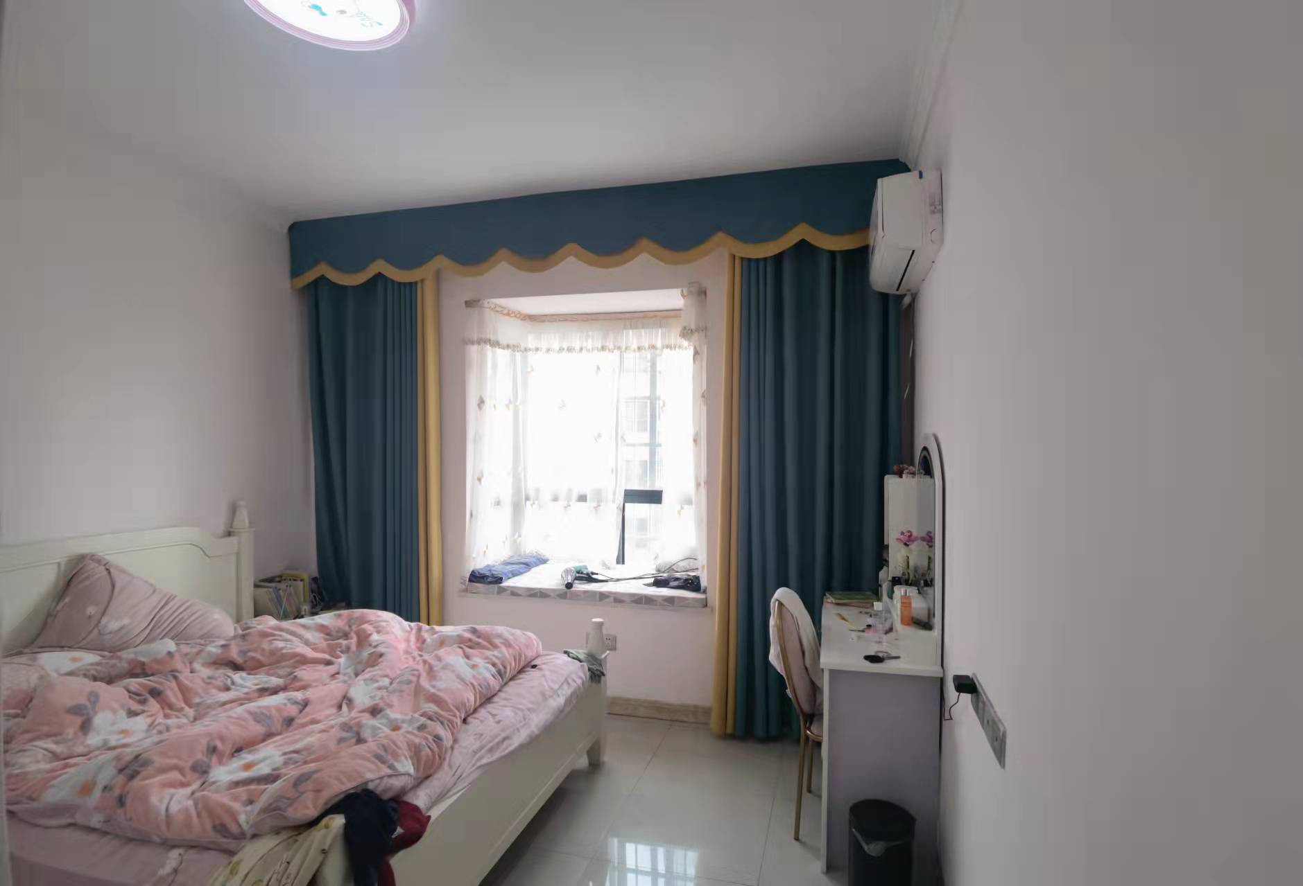 锦绣佳苑 3室2厅2卫 69.8万 锦绣佳苑 3室2厅2卫 69.8万客厅