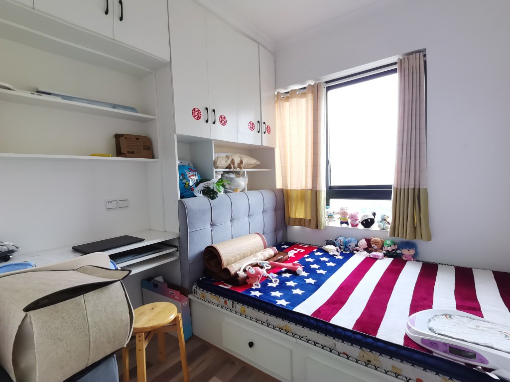 阳光爱琴海 3室2厅1卫 48.8万 阳光爱琴海 3室2厅1卫 48.8万客厅