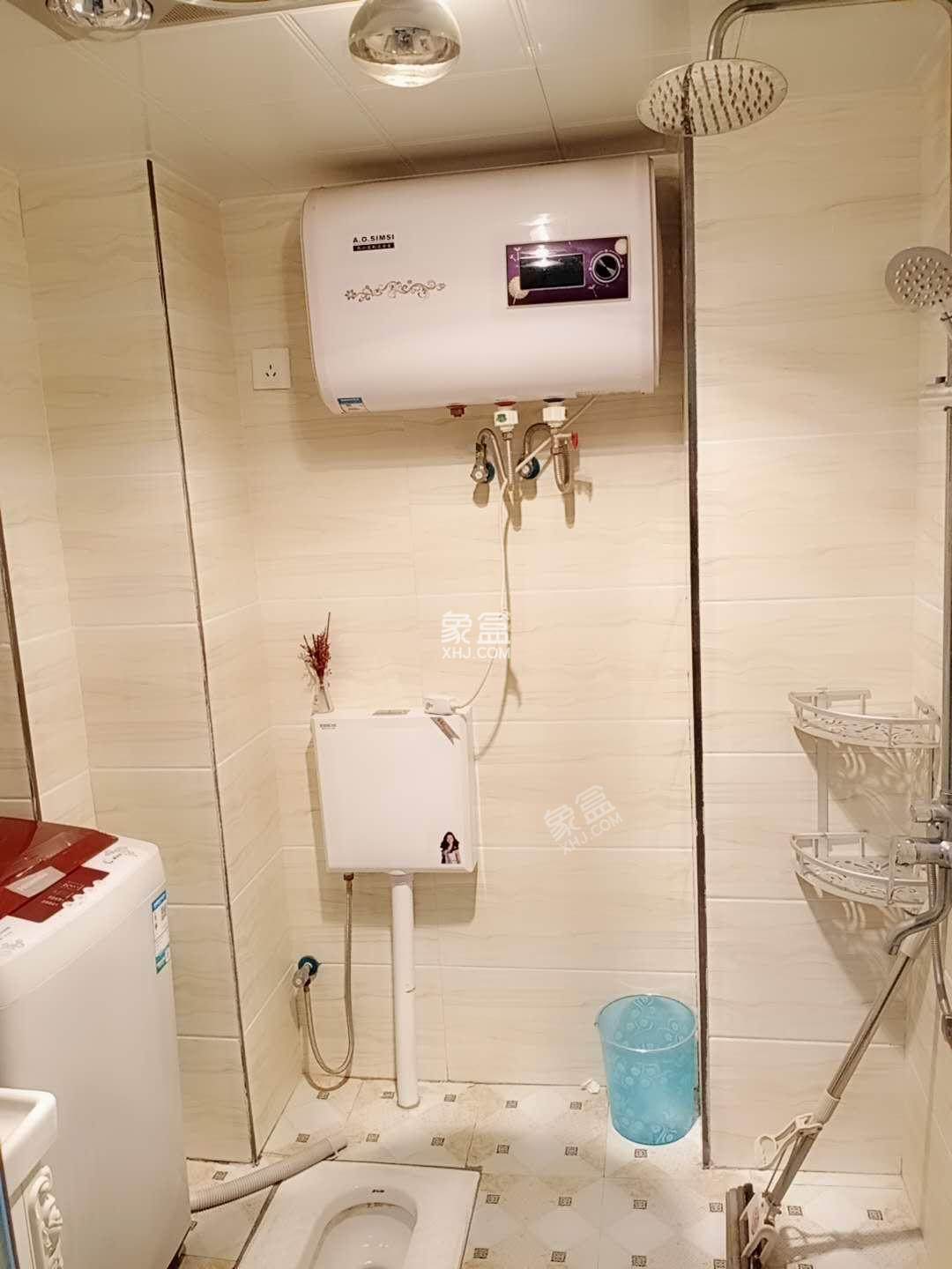 云顶上品 2室1厅2卫 1600.0元/月 云顶上品 2室1厅2卫 1600.0元/月室内图